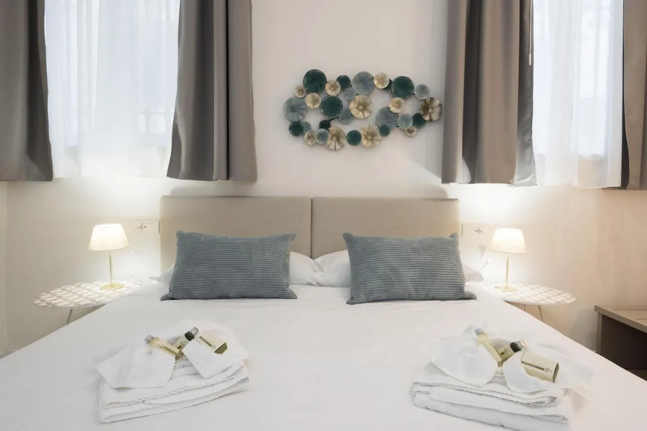 Duomo Apartment Verona 0*,  Italy